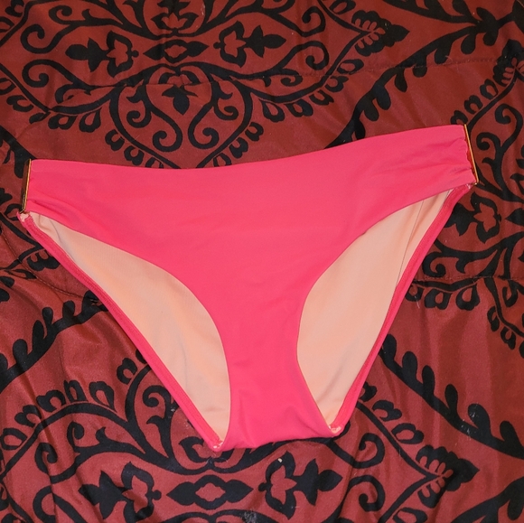 Victoria secrets bottoms Neer Used - Picture 4 of 4